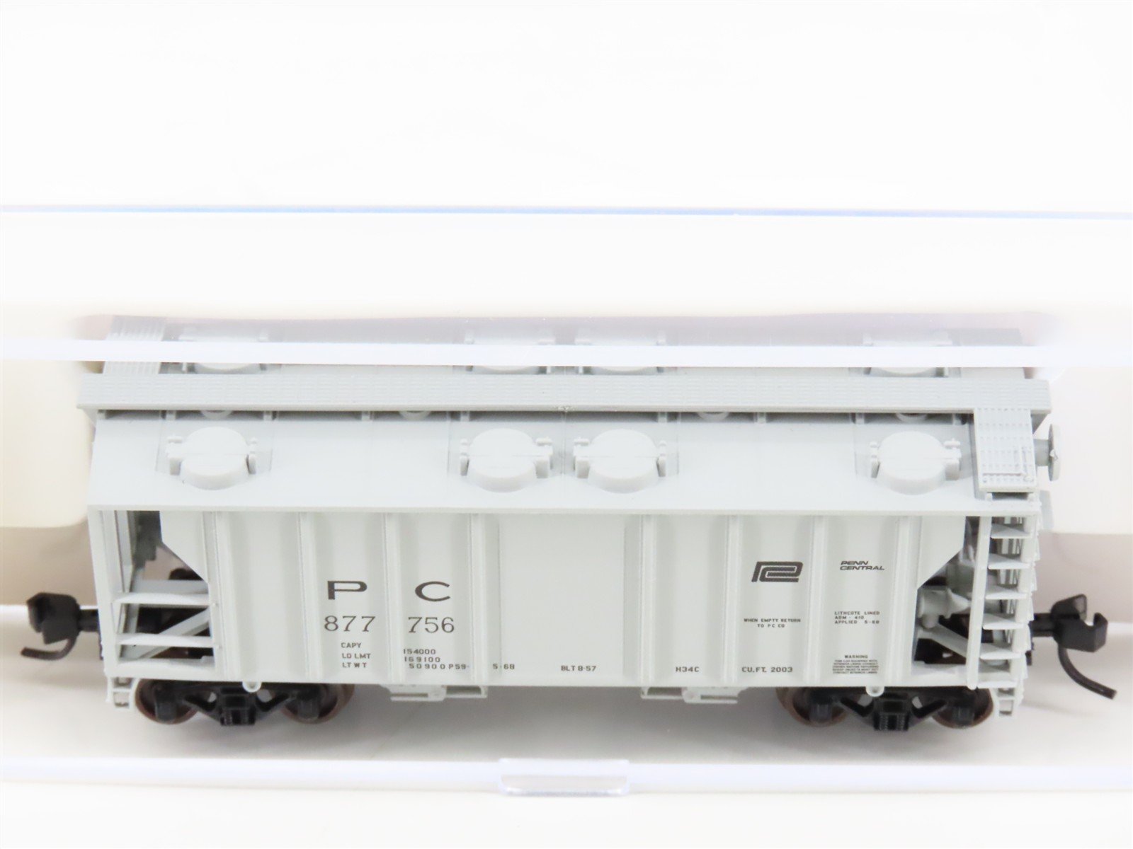 N Scale Atlas 31980 PC Penn Central Railroad 2-Bay Covered Hopper #877756