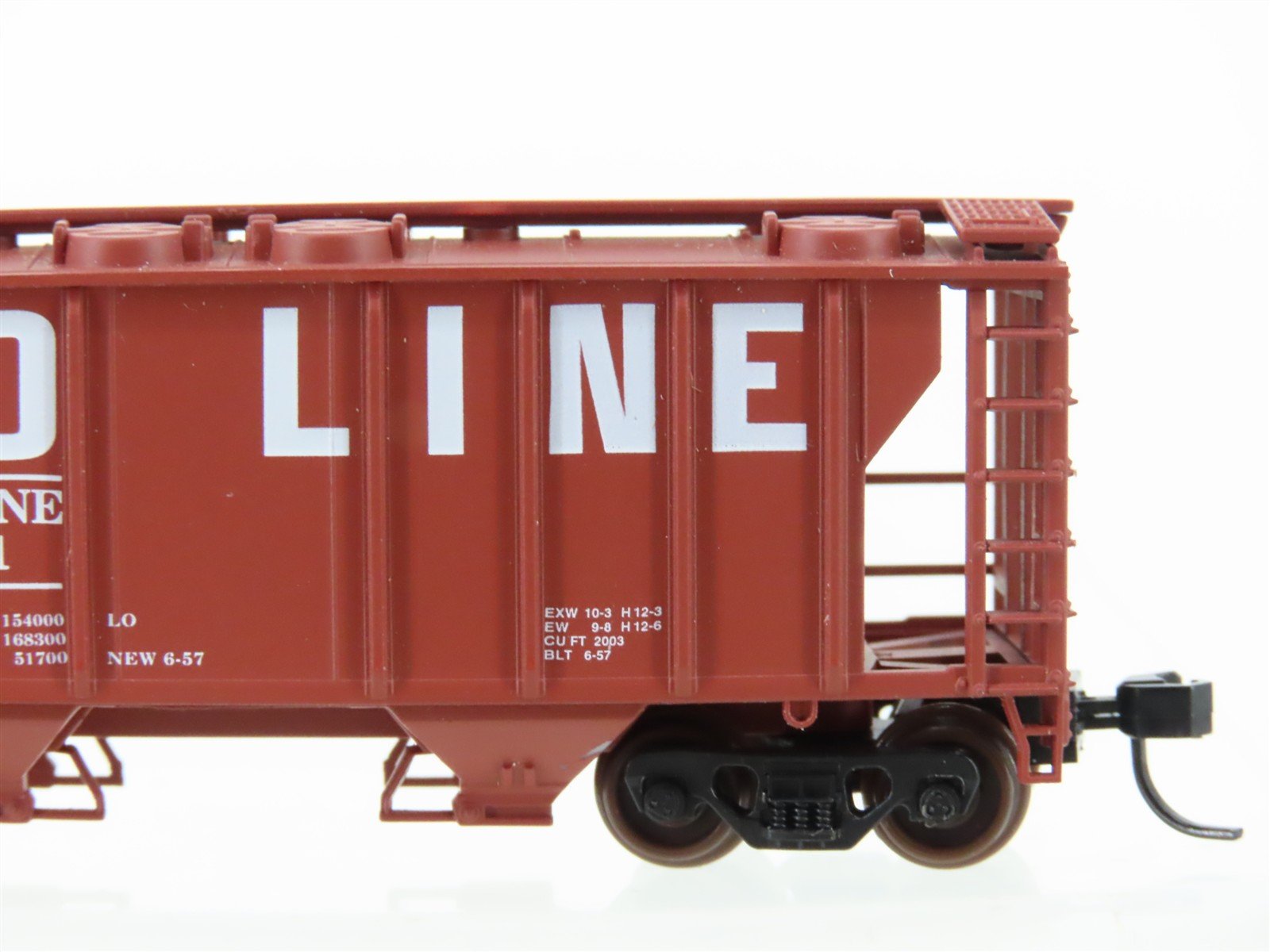 N Scale Atlas 3163 SOO Line 2-Bay Covered Hopper #6711