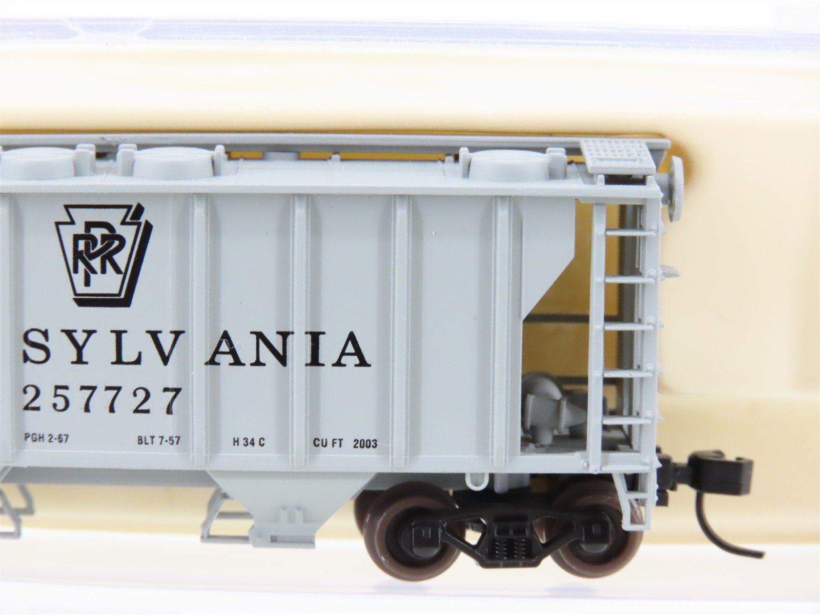 N Scale Atlas 31562 PRR Pennsylvania Railroad 2-Bay Covered Hopper #257727