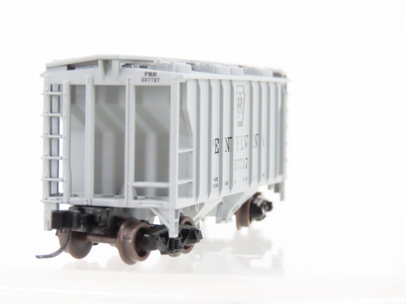 N Scale Atlas 31562 PRR Pennsylvania Railroad 2-Bay Covered Hopper #257727
