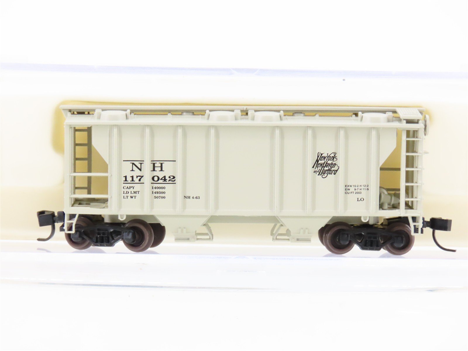N Scale Atlas 31711 NH New Haven Railroad 2-Bay Covered Hopper #117042