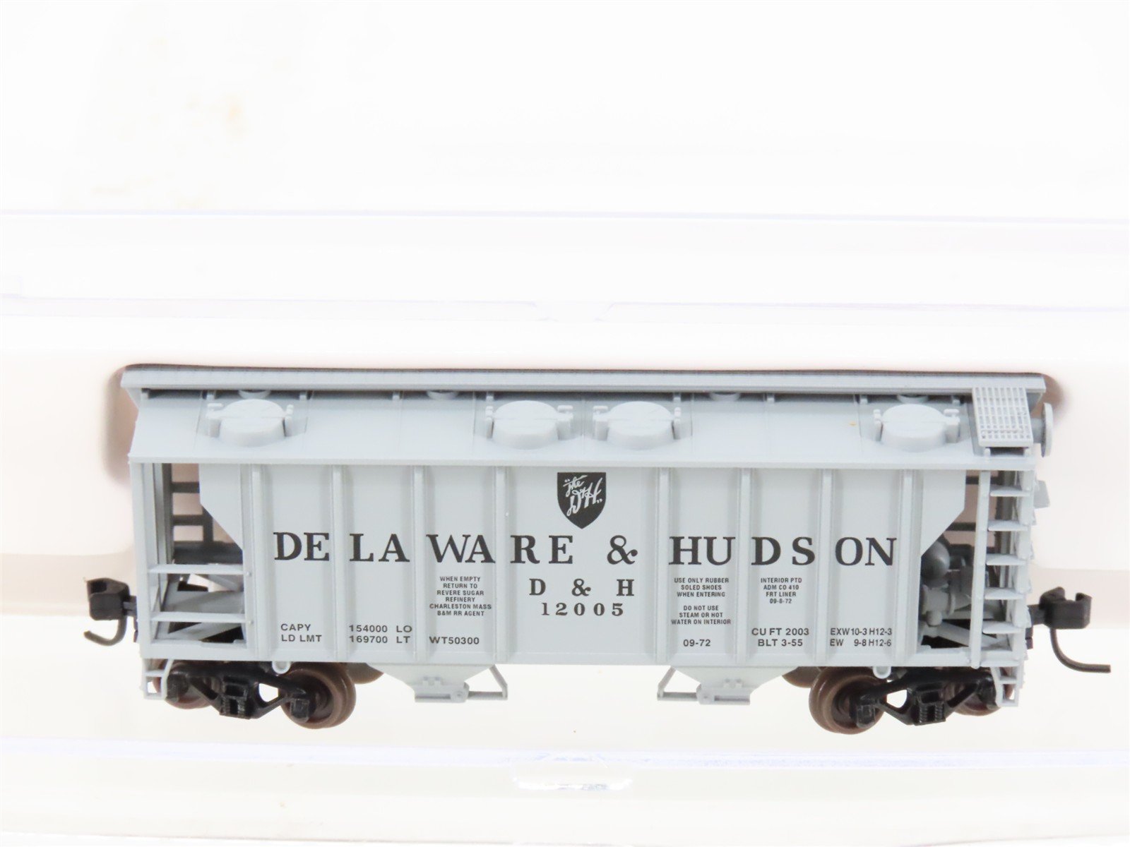N Scale Atlas 31611 D&H Delaware & Hudson Railroad 2-Bay Covered Hopper #12005