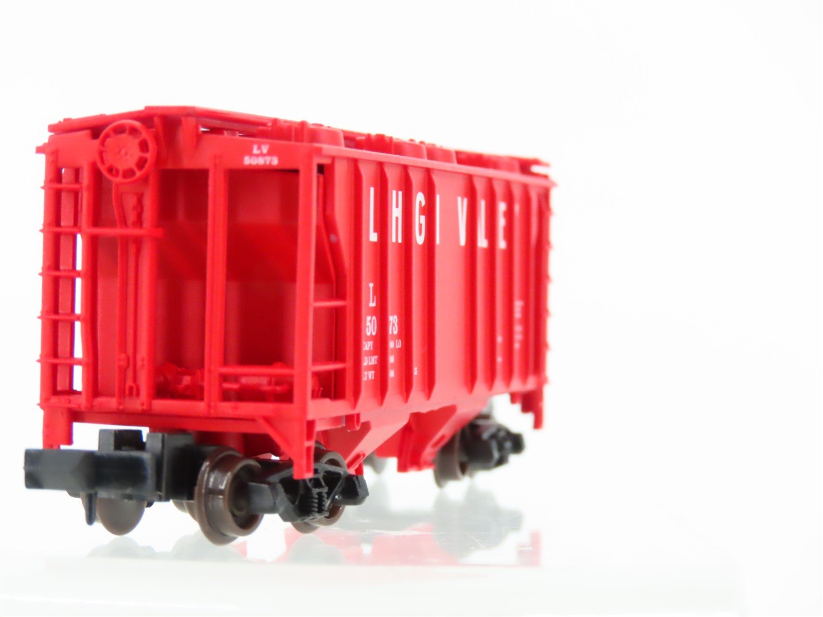 N Scale Atlas 31701 LV Lehigh Valley Railroad 2-Bay Covered Hopper #50873