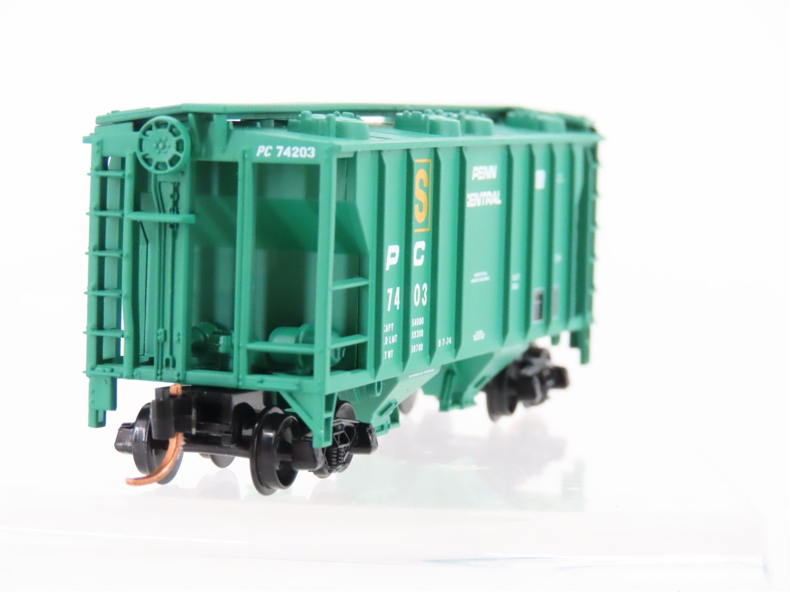 N Scale Atlas 31761 PC Penn Central Railroad 2-Bay Covered Hopper #74203