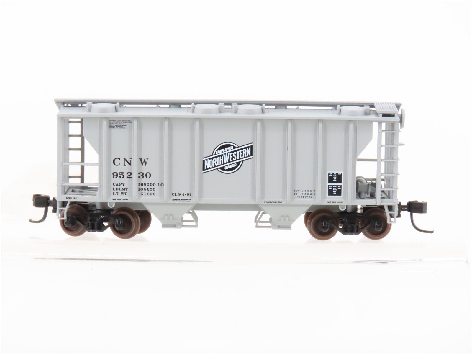 N Scale Atlas 31801 CNW Chicago North Western 2-Bay Covered Hopper #95230