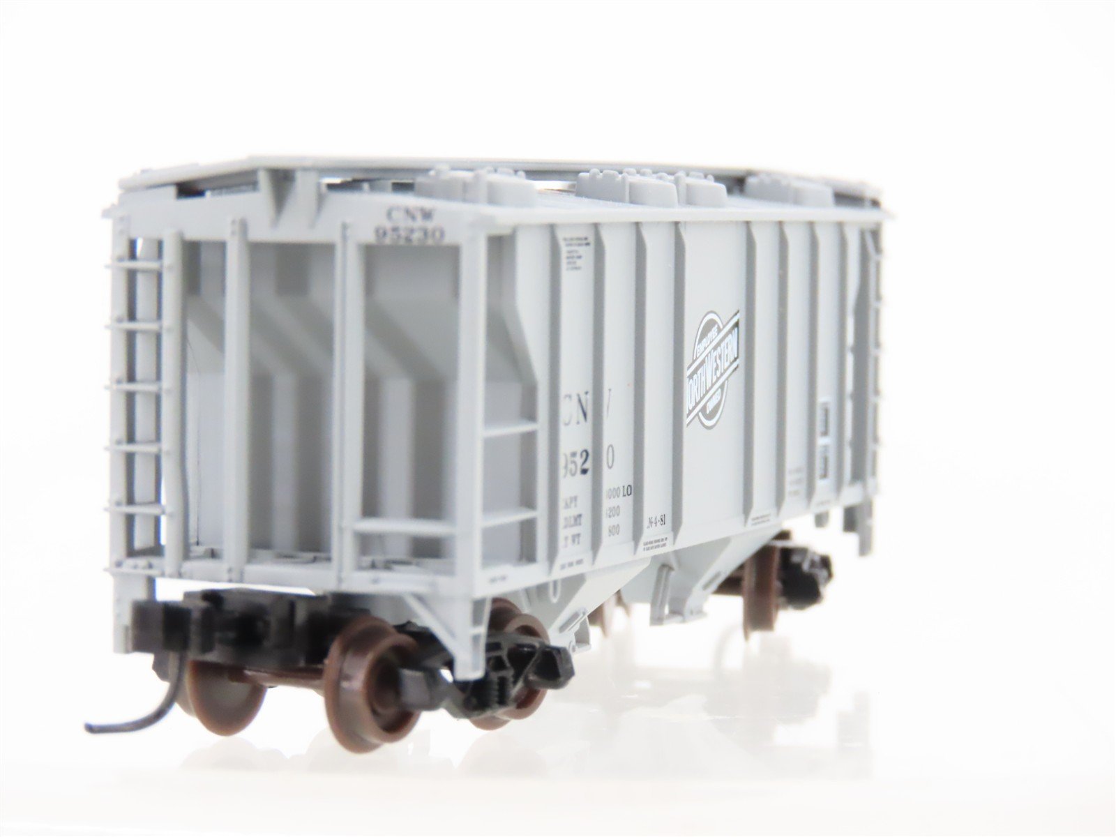 N Scale Atlas 31801 CNW Chicago North Western 2-Bay Covered Hopper #95230