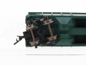 N Atlas 31806 M&STL C&NW Chicago & North Western 2-Bay Covered Hopper #70379