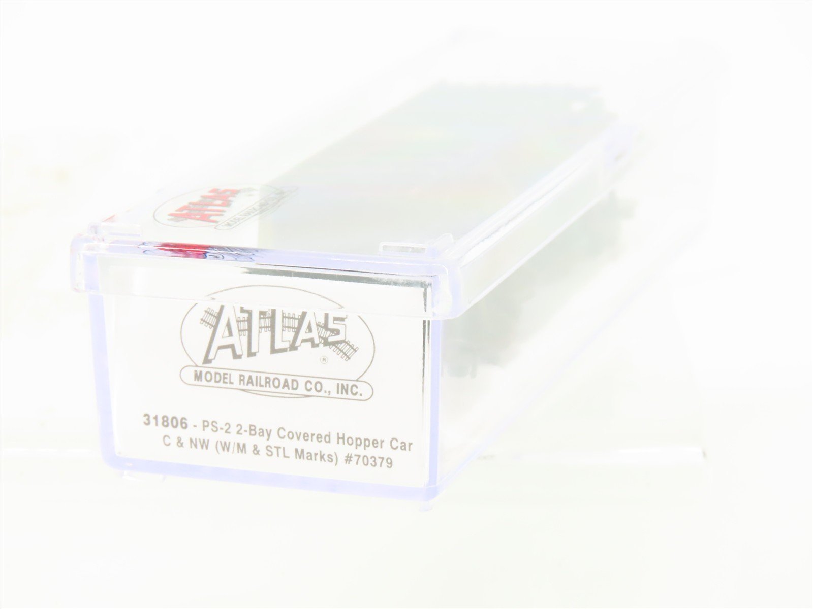 N Atlas 31806 M&STL C&NW Chicago & North Western 2-Bay Covered Hopper #70379