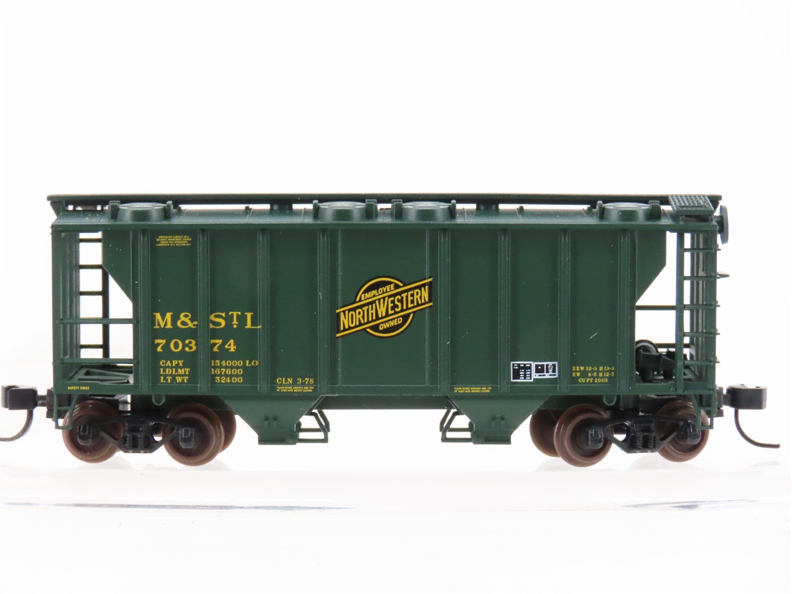 N Scale Atlas 31807 M&STL CNW Chicago North Western 2-Bay Covered Hopper #70374