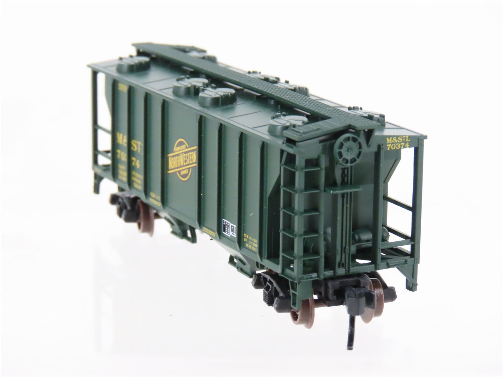 N Scale Atlas 31807 M&STL CNW Chicago North Western 2-Bay Covered Hopper #70374