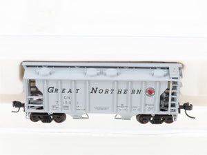 N Scale Atlas 31752 GN Great Northern Railway 2-Bay Covered Hopper #71501