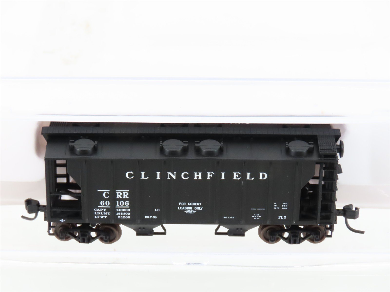 N Scale Atlas 31811 CRR Clinchfield Railroad 2-Bay Covered Hopper #60106