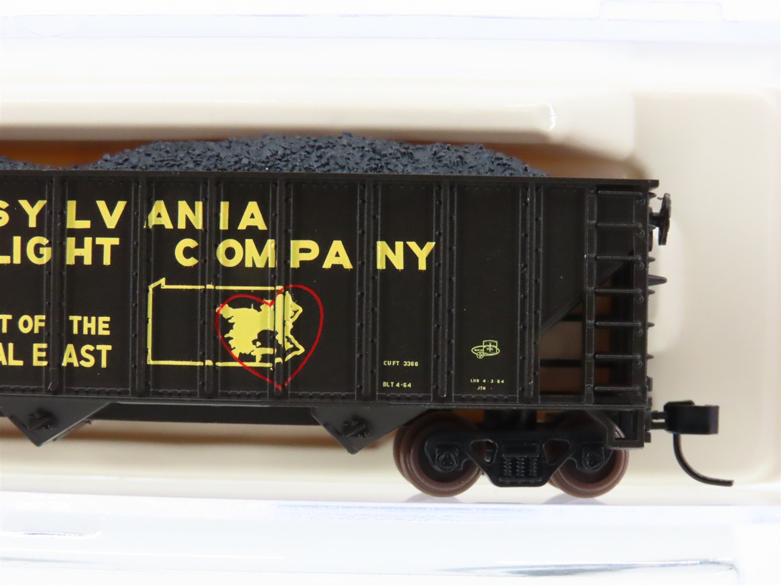 N Scale Atlas 40463 PPLX Pennsylvania Power & Light Company 3-Bay Hopper #121