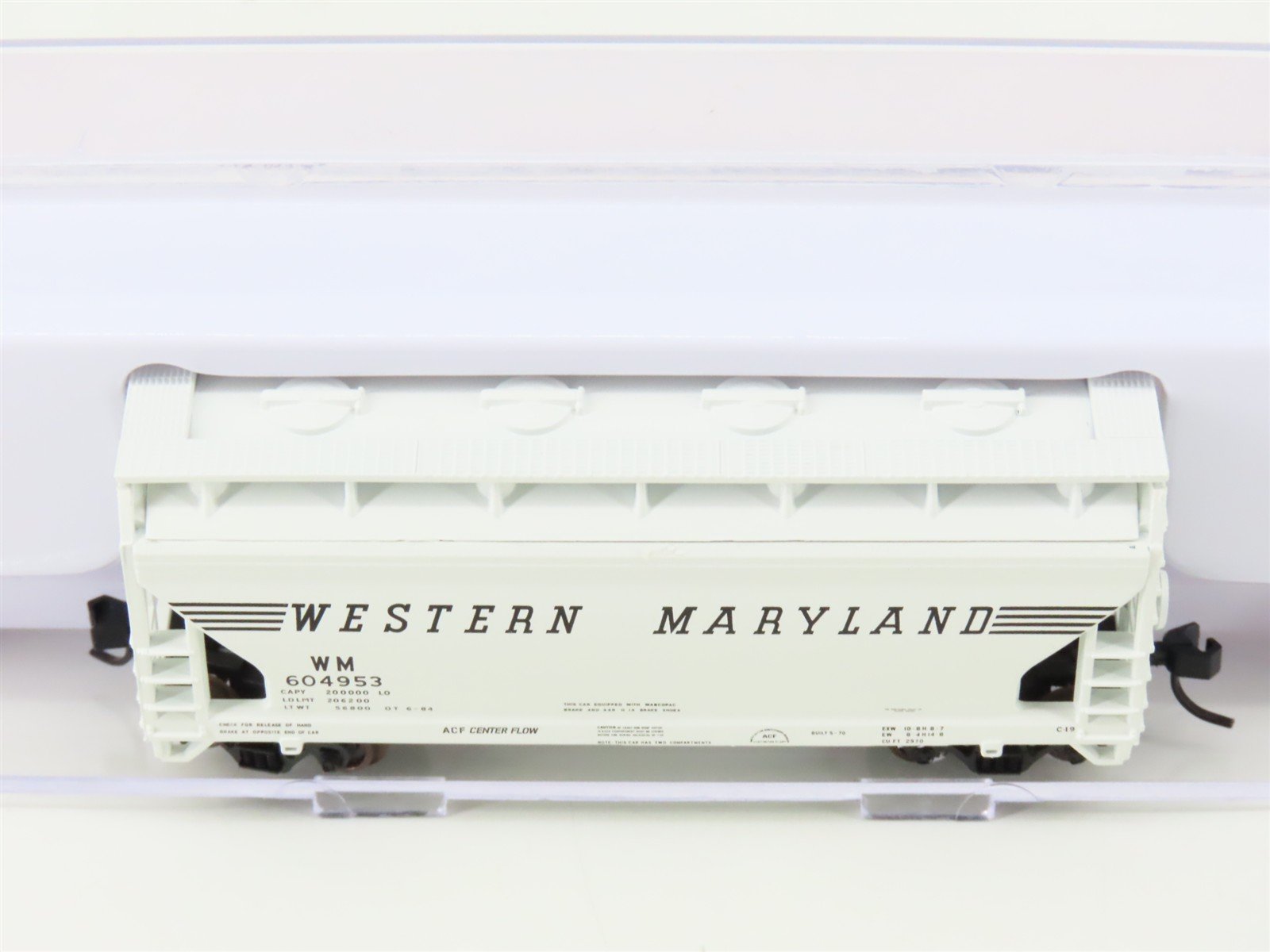 N Scale Atlas 39262 WM Western Pacific 2-Bay Centerflow Hopper #604953