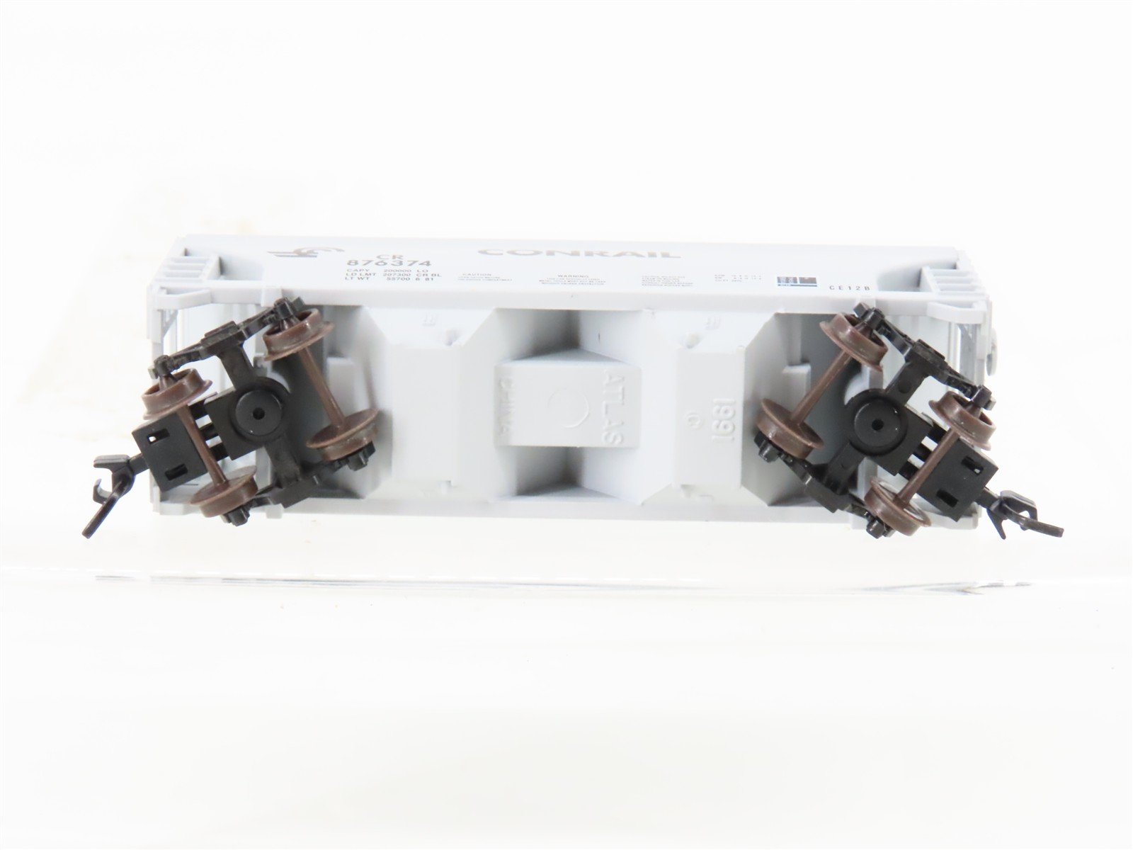 N Scale Atlas 39143 CR Conrail 2-Bay Covered Centerflow Hopper #876374
