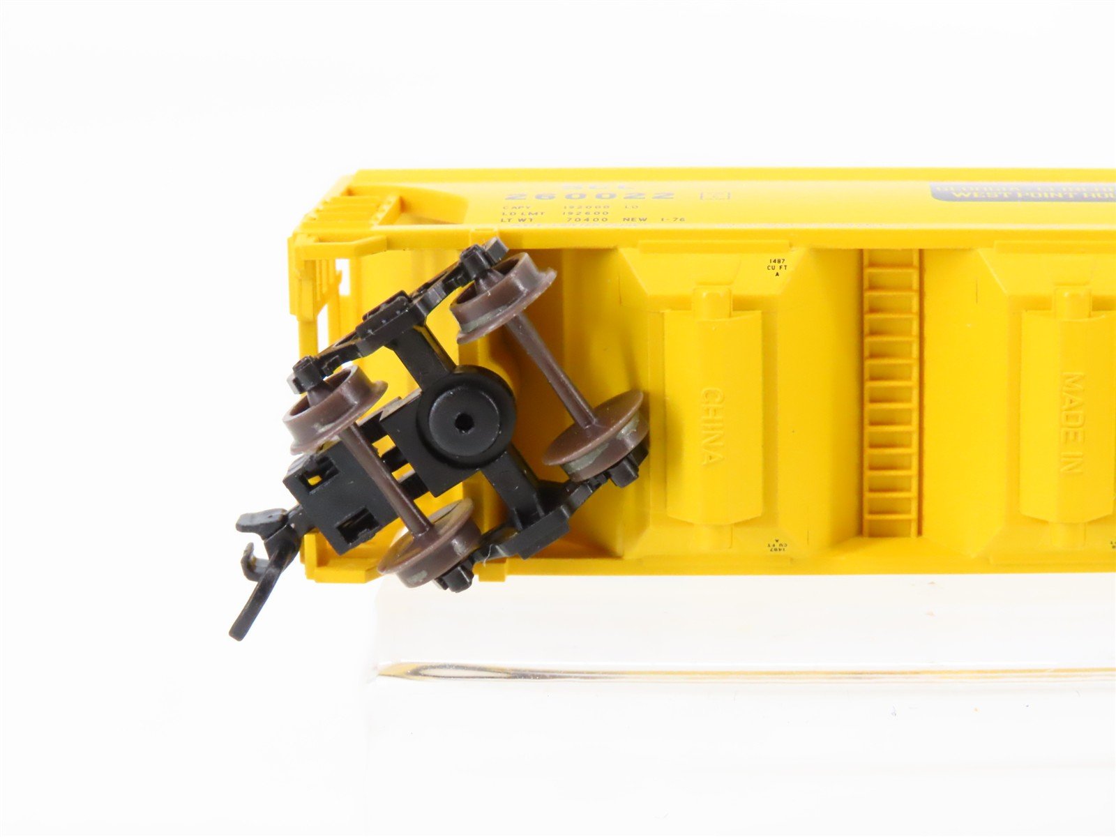 N Scale Atlas 39672 SCL/L&N Family Lines System 4-Bay Centerflow Hopper #260022