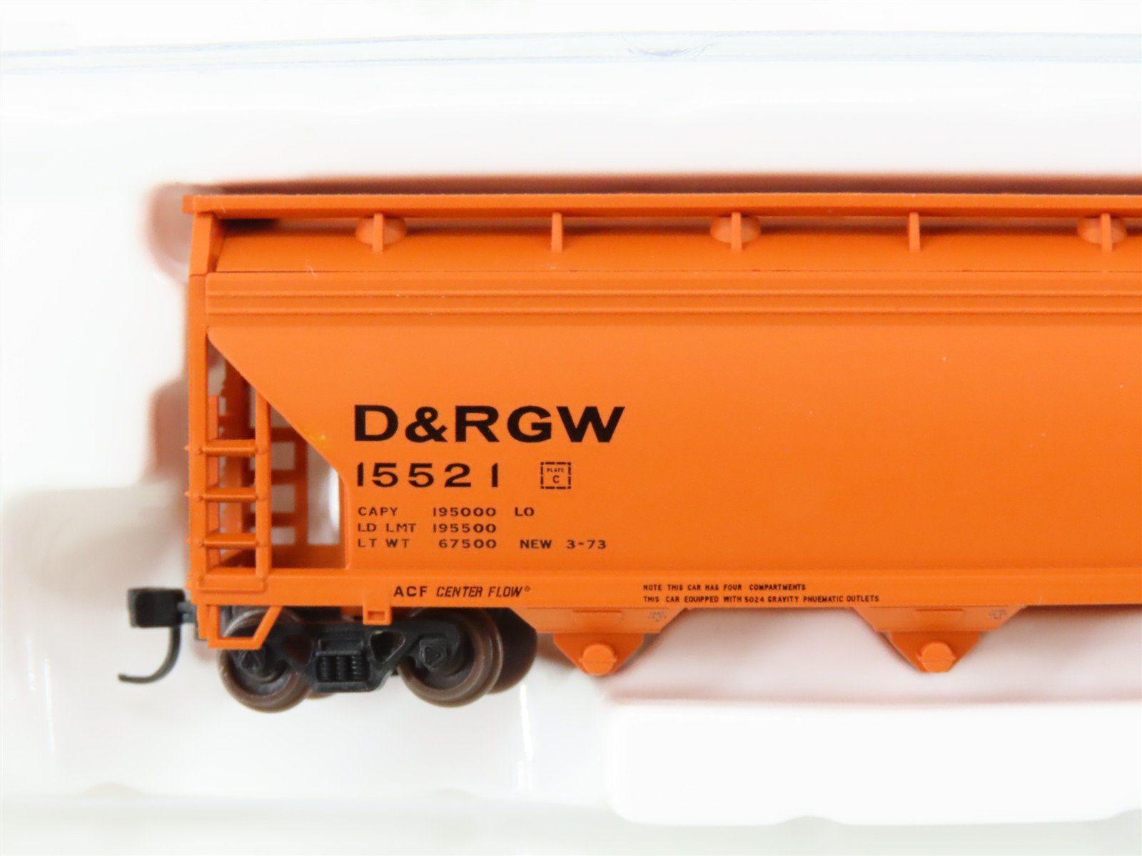 N Scale Atlas 39711 D&RGW Rio Grande Railroad 4-Bay Covered Hopper #15521