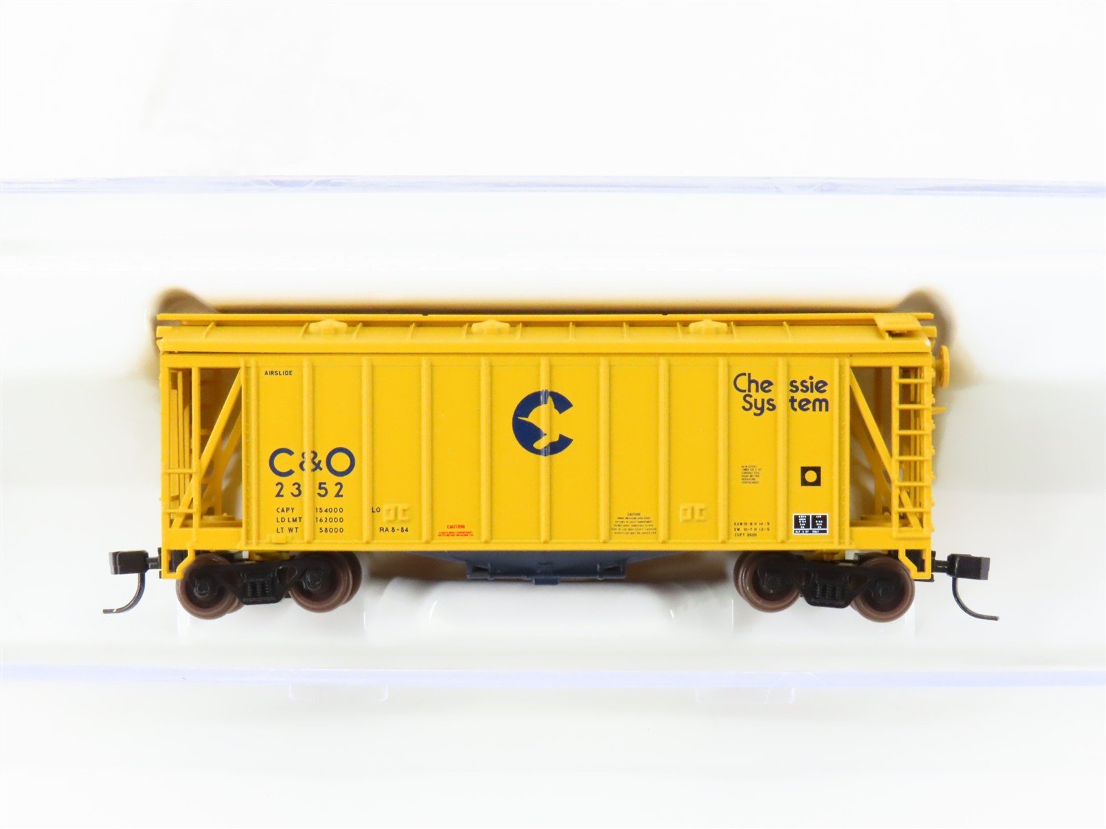 N Scale Atlas Trainman 38775A C&O Chessie System 40' Airslide Hopper #2352