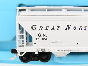 N Scale Atlas 3904 GN Great Northern 2-Bay Centerflow Covered Hopper #173858