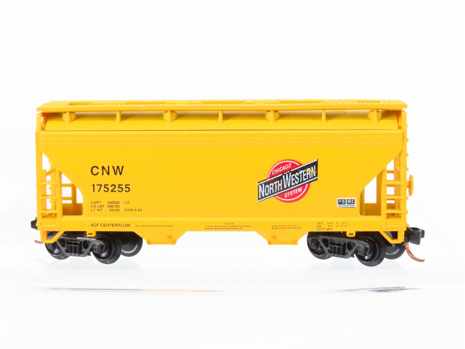 N Scale Atlas 3913 CNW Chicago North Western 2-Bay Centerflow Hopper #175255