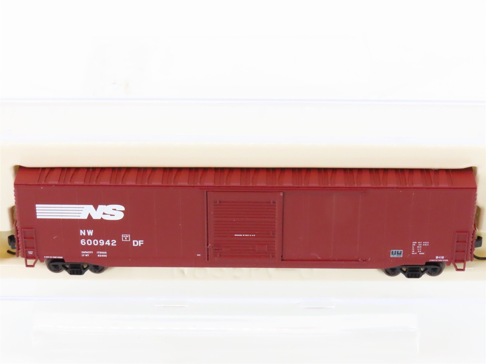 N Scale Atlas 37282 NW NS Norfolk Southern 60' Single Door Box Car #600942