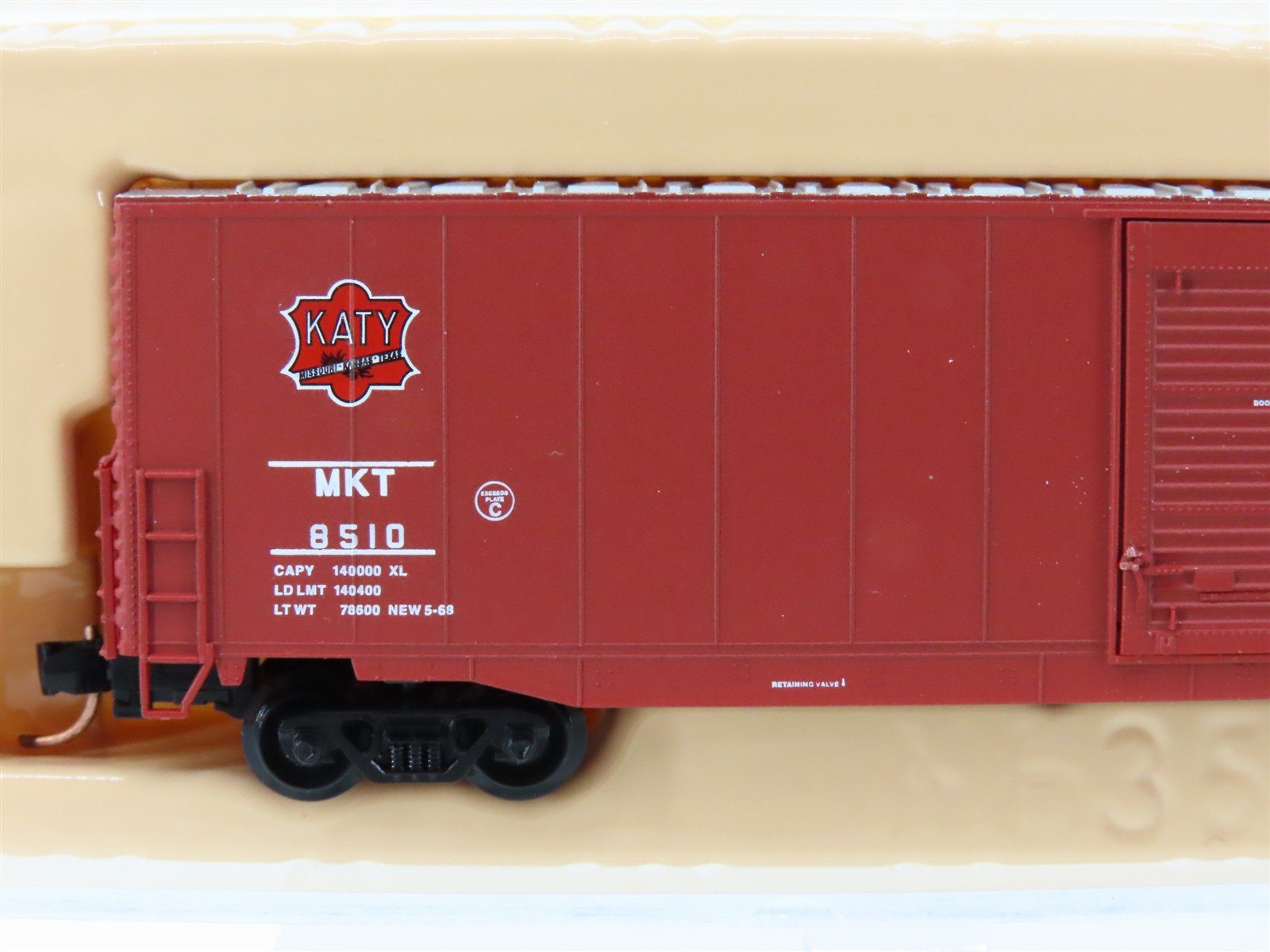 N Scale Atlas 37231 MKT Katy 60' Auto Parts Single Door Box Car #8510
