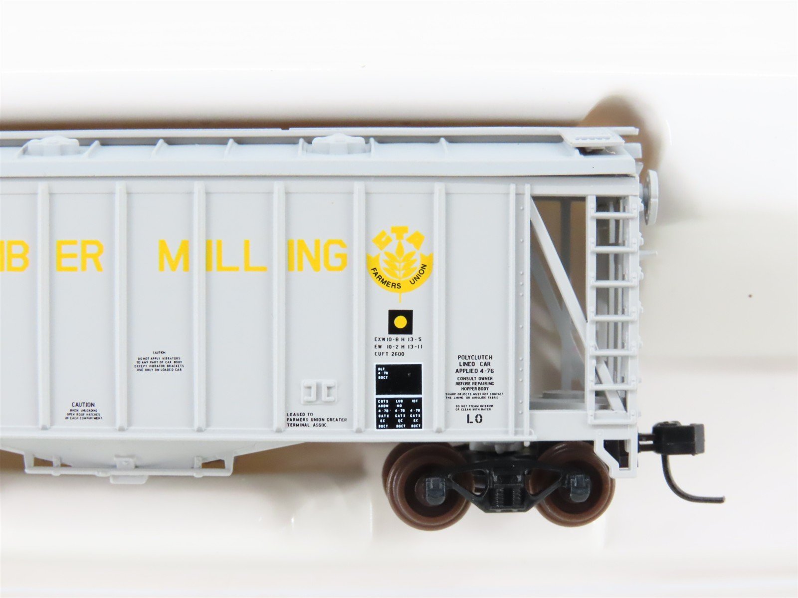 N Scale Atlas 38681 GACX Amber Milling GATX Airslide Covered Hopper #45332
