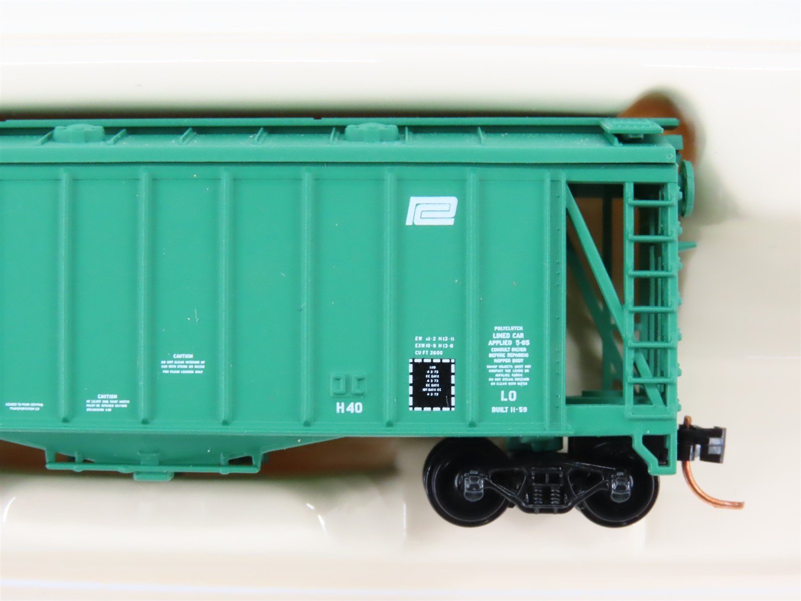 N Scale Atlas Trainman 38771A PC Penn Central 40' Airside Hopper #878841