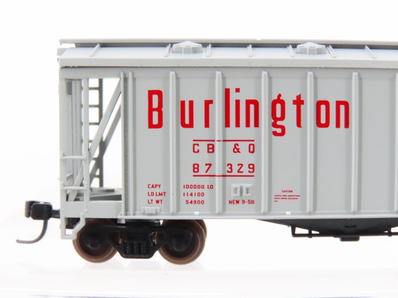N Scale Atlas 38701 CB&Q Burlington Route GATX Airslide Covered Hopper #87329
