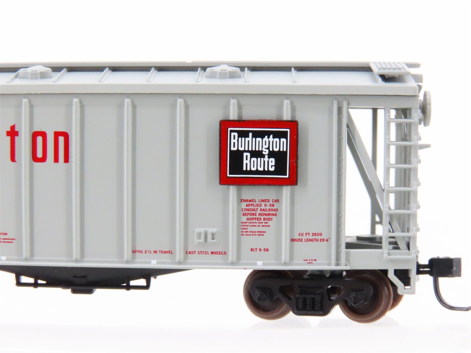 N Scale Atlas 38701 CB&Q Burlington Route GATX Airslide Covered Hopper #87329