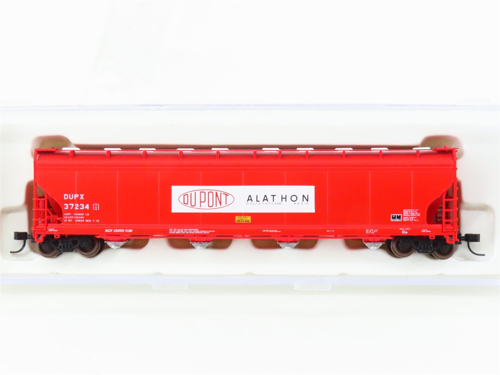 N Scale Atlas 50000012 DUPX Dupont Alathon 4-Bay Covered Hopper #37234
