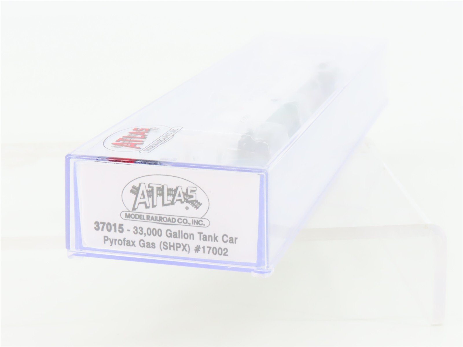 N Scale Atlas 37015 SHPX Pyrofax Gas 33,000 Gallon Tank Car #17002