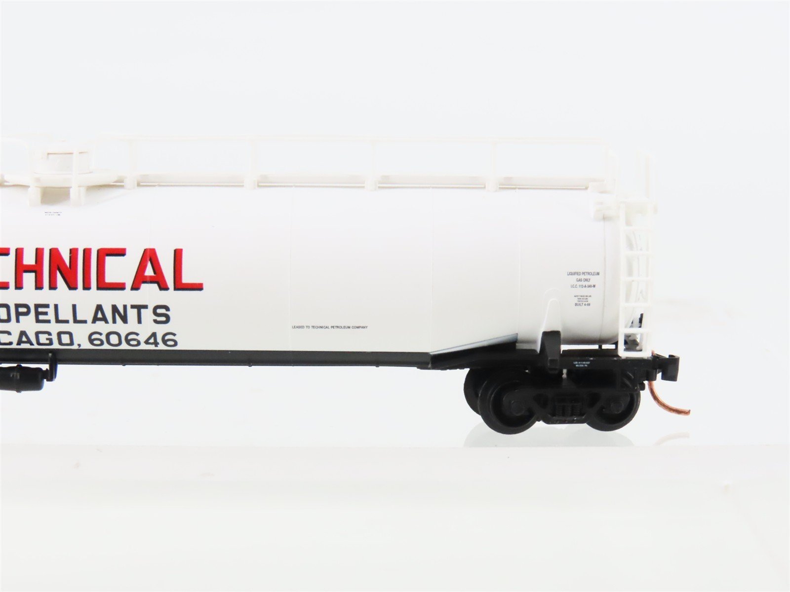 N Scale Atlas 37043 SHPX Technical Propellants 33,000 Gallon Tank Car #18787