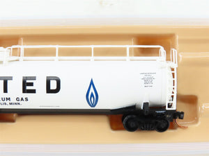 N Scale Atlas 37091 SHPX United Petroleum 33,000 Gallon Tank Car #17202