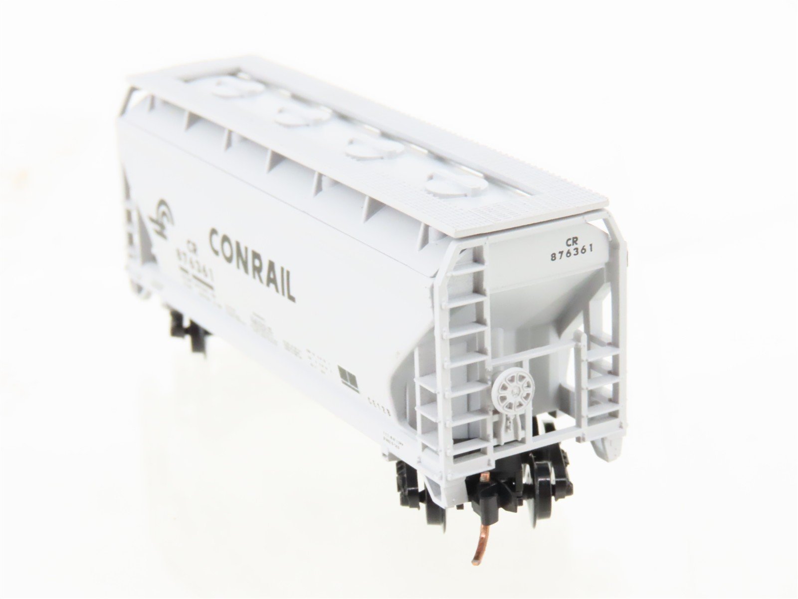 N Scale Atlas CR Conrail Railroad 2-Bay Covered Hopper #876361