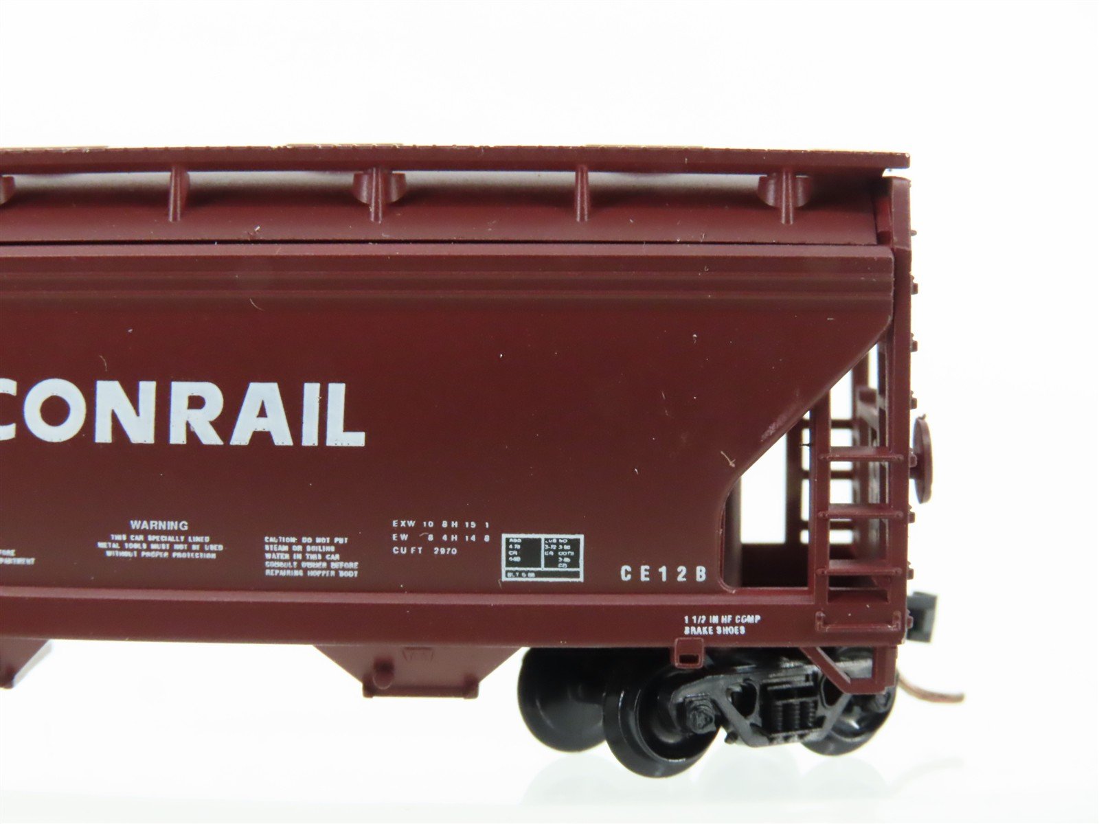 N Scale Atlas CR Conrail Railroad 2-Bay Covered Hopper #876322