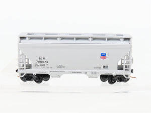 N Scale Atlas MP Missouri Pacific Railroad 2-Bay Covered Hopper #705674