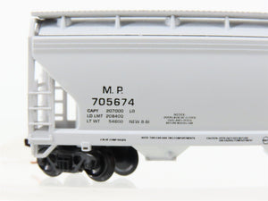 N Scale Atlas MP Missouri Pacific Railroad 2-Bay Covered Hopper #705674