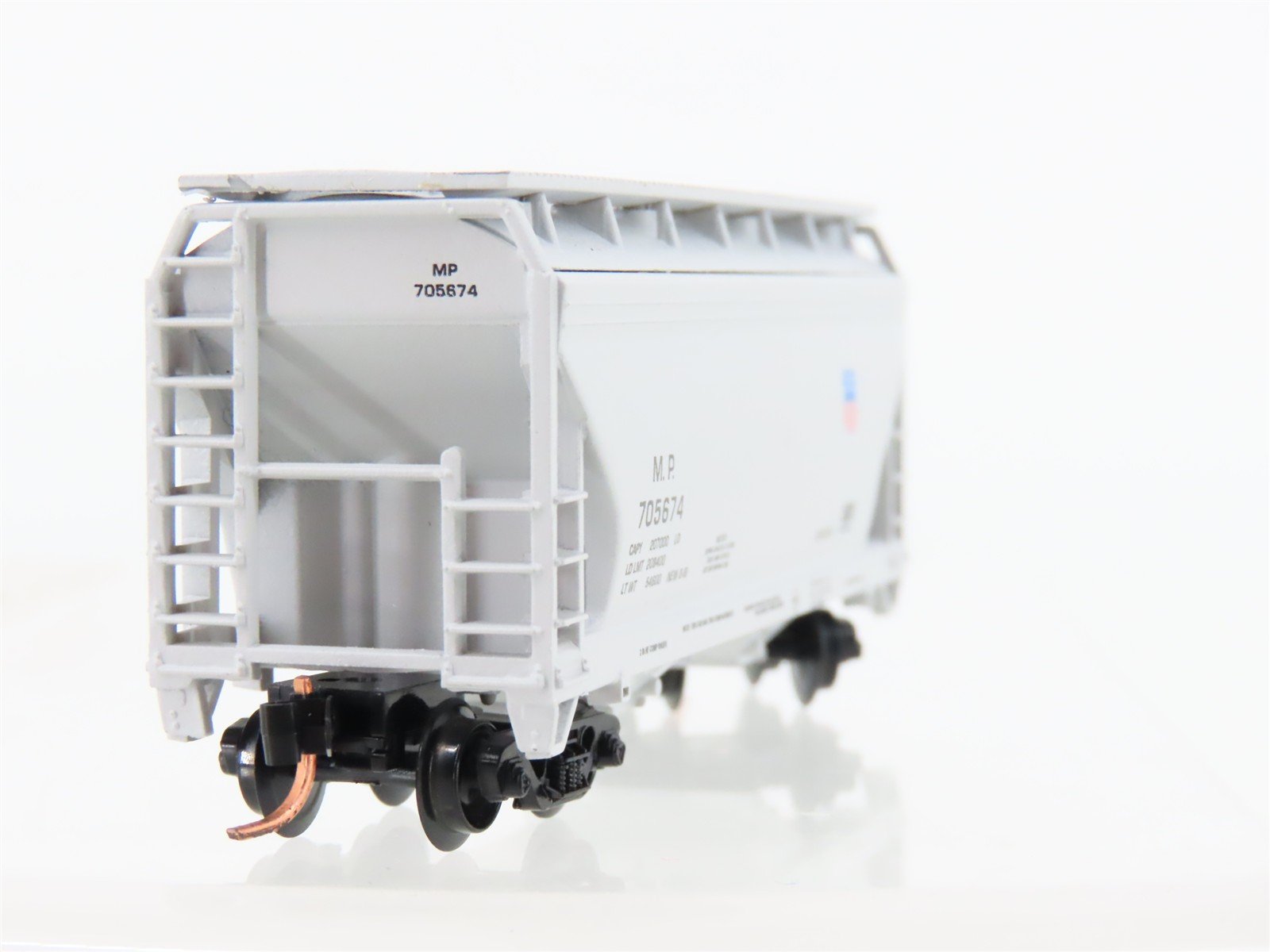 N Scale Atlas MP Missouri Pacific Railroad 2-Bay Covered Hopper #705674