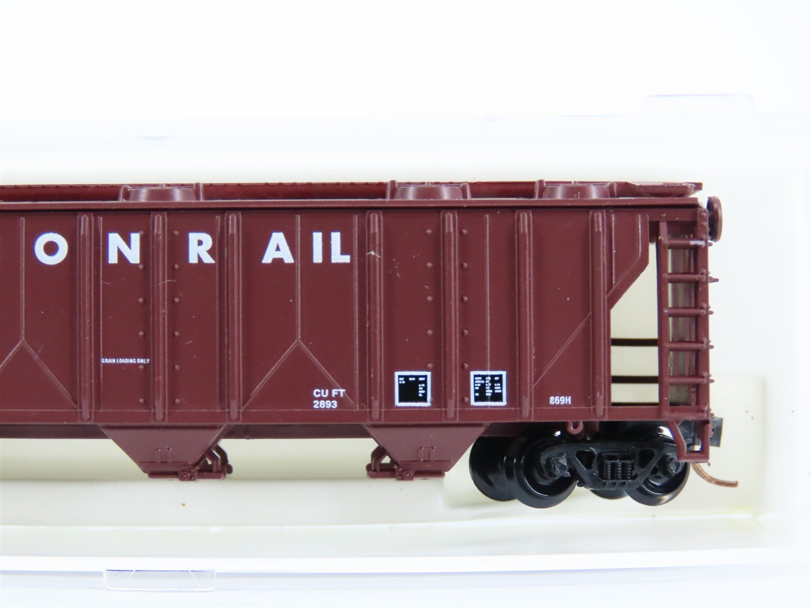 N Scale Atlas CR Conrail Railroad 3-Bay Covered Hopper #878118