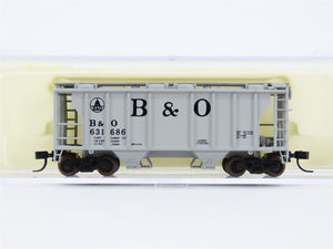 N Scale Atlas B&O Baltimore & Ohio Railroad 2-Bay Covered Hopper #631686