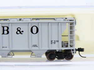 N Scale Atlas B&O Baltimore & Ohio Railroad 2-Bay Covered Hopper #631686
