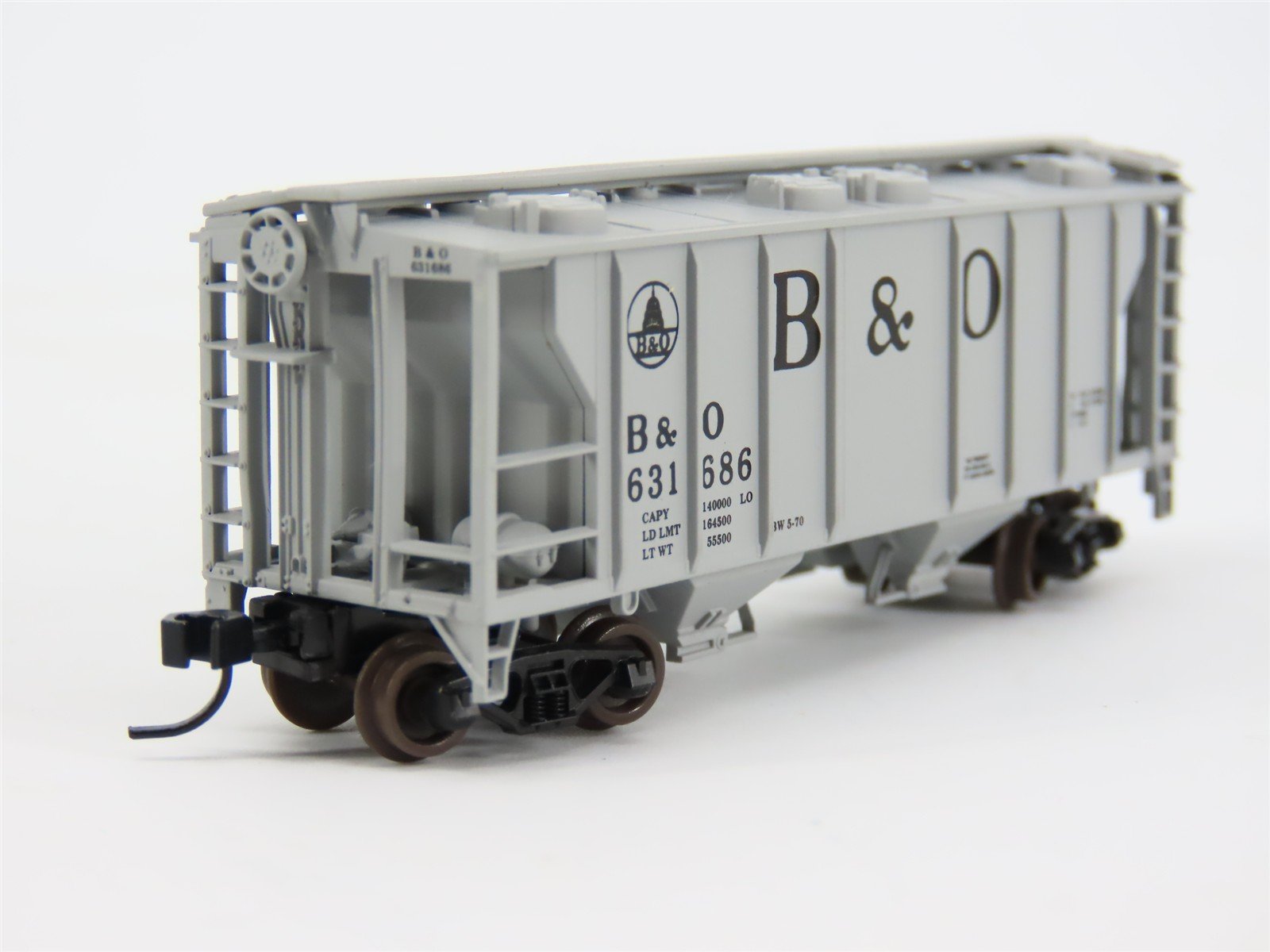 N Scale Atlas B&O Baltimore & Ohio Railroad 2-Bay Covered Hopper #631686