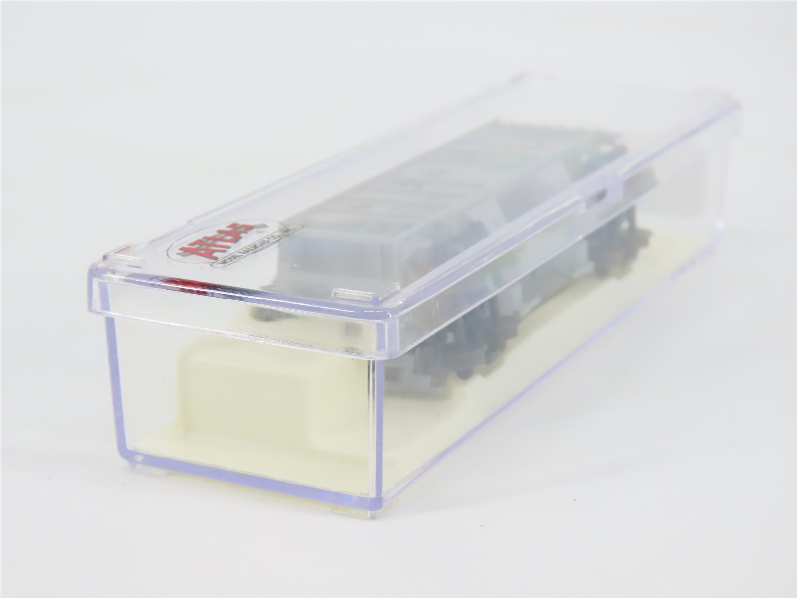 N Scale Atlas B&O Baltimore & Ohio Railroad 2-Bay Covered Hopper #631686