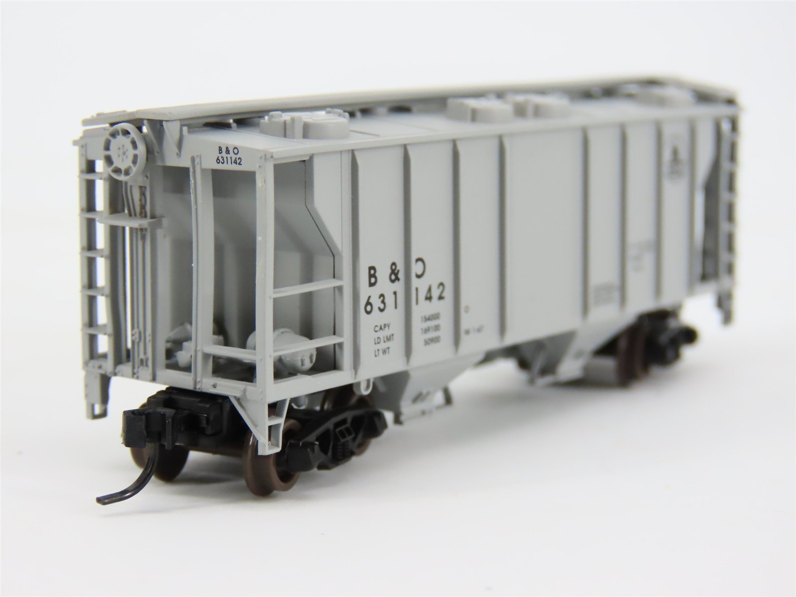N Scale Atlas B&O Baltimore & Ohio Railroad 2-Bay Covered Hopper #631142