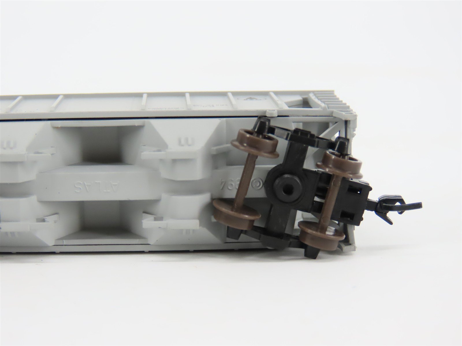 N Scale Atlas B&O Baltimore & Ohio Railroad 2-Bay Covered Hopper #631142