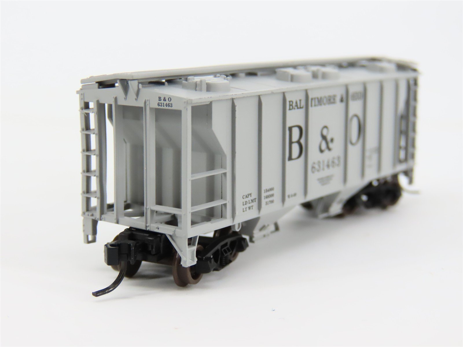 N Scale Atlas B&O Baltimore & Ohio Railroad 2-Bay Covered Hopper #631463