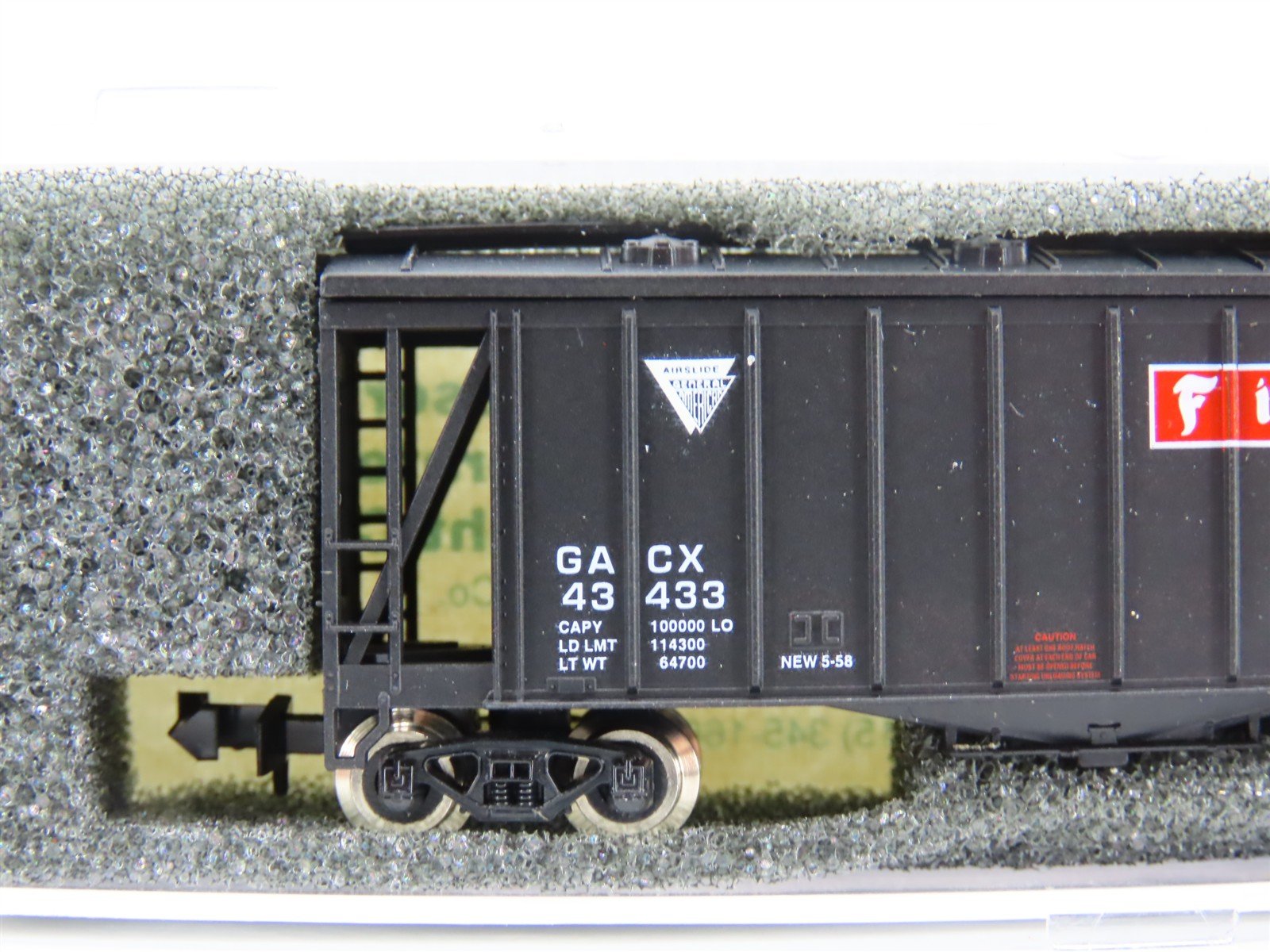 N Scale Aztec FS2045-1 GACX Firestone Airslide Covered Hopper #43433
