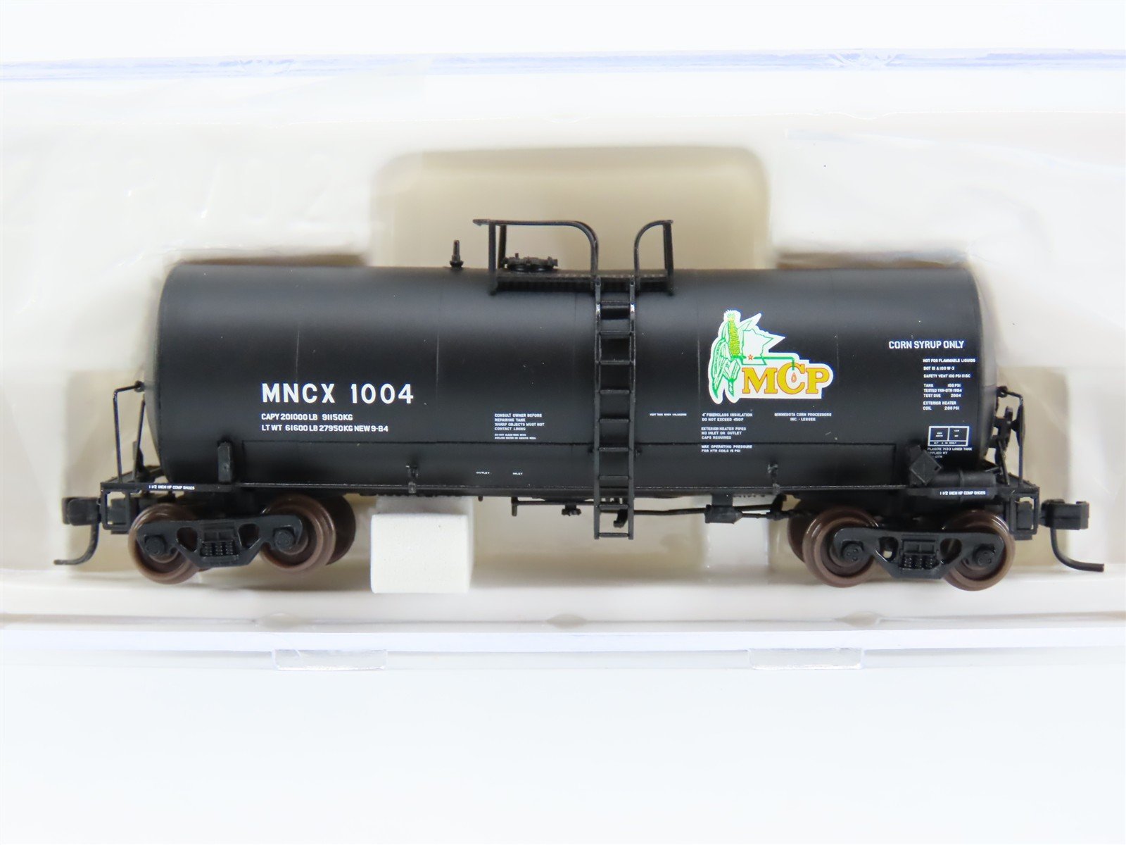 N Scale Atlas 40271 MNCX Minnesota Corn Processors 17,600 Gallon Tank Car #1004