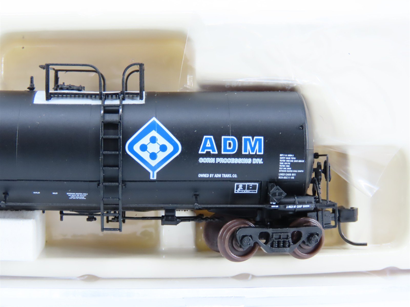 N Scale Atlas 40293 ADMX 17,600 Gallon Corn Syrup Tank Car #16185